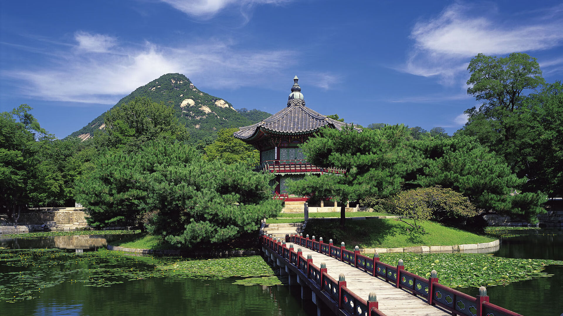 水晶宫抢分不力，争欧战名额难题重重，水晶宫近期状态